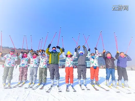 莱芜雪野滑雪场