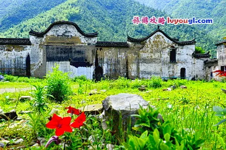 丽水独山古村小巷两旁明清时期的建筑