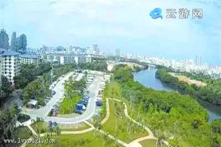 三亚春光路滨河公园