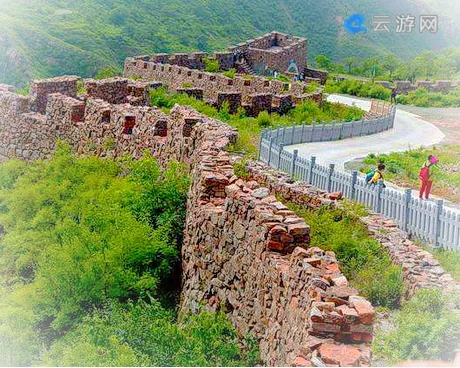 鲁山阿婆寨风景区