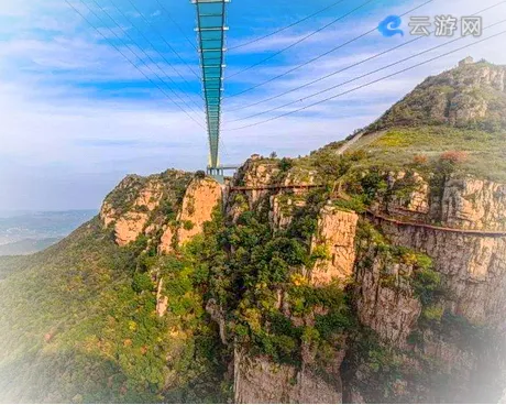 鲁山阿婆寨风景区