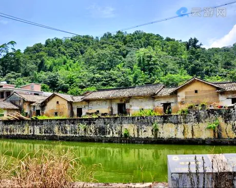 龙门香溪堡旅游区