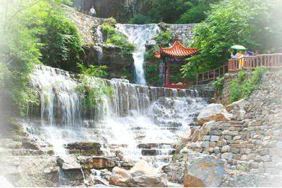 平山银河洞风景区