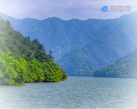 富春江葫芦峡